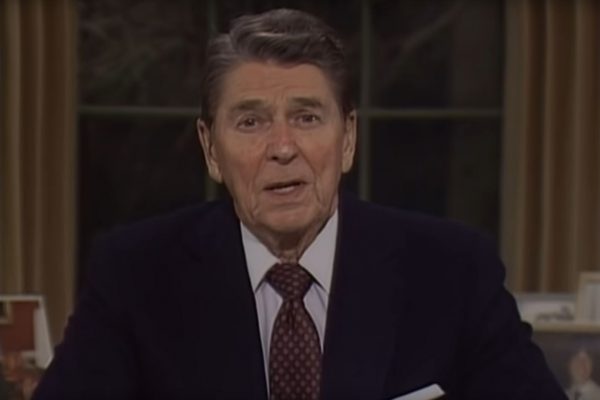 New Deal: Roosevelt e Reagan a confronto