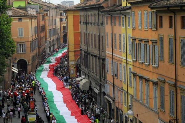 Per un 25 aprile colorato dal tricolore